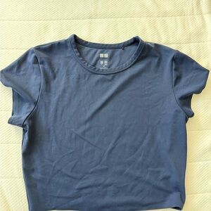 Uniqlo Navy Short-Sleeve Crew Neck Tee